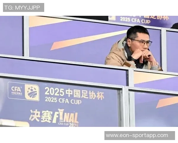 给邵佳一与国足更多时间期待他们的成长与突破