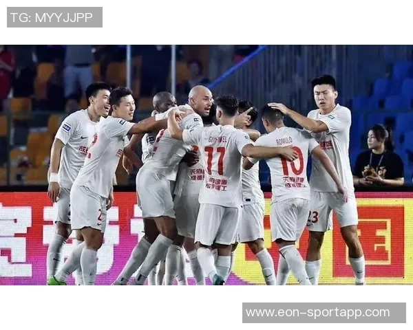 重庆中超重返赛场让我们共同欢庆社交媒体的热情与期待