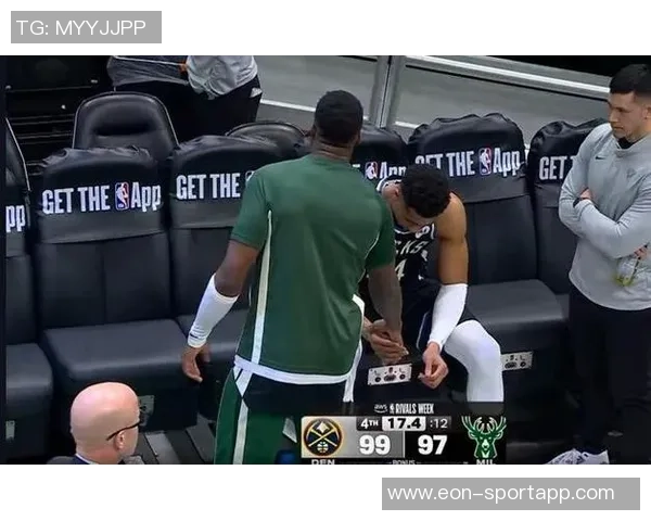 小里盛赞字母哥风度翩翩湖记调侃其在比赛用球管理上有所提升